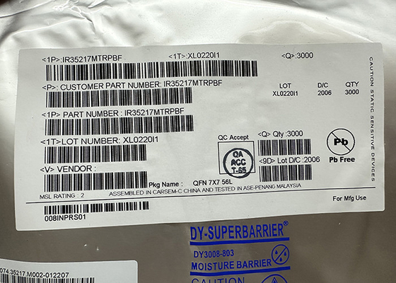 Montagem de superfície de IC 32-VFQFN da gestão do poder da microplaqueta IR35217MTRPBF do circuito integrado