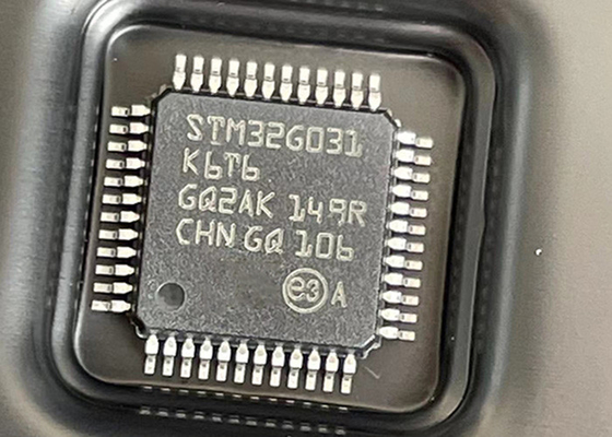 Única montagem de superfície do microcontrolador MCU 32-LQFP do núcleo STM32G031K6T6