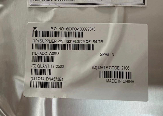 IS31FL3729-QFLS4-TR Chipe de circuito integrado 35mA Matrix LED Driver IC 32-QFN