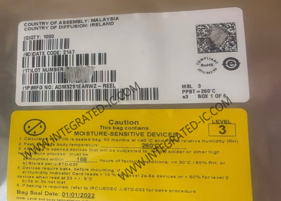 A microplaqueta ADM3251EARWZ do circuito integrado isolou a linha motorista do monocanal RS-232