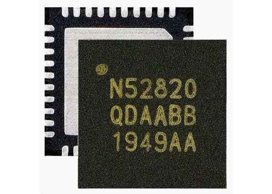 montagem da superfície de IC do transceptor de 2.4GHz 40-VFQFN BT IC NRF52820-QDAA-R7 RF